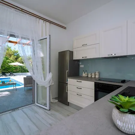 Apartament Maison Terze *